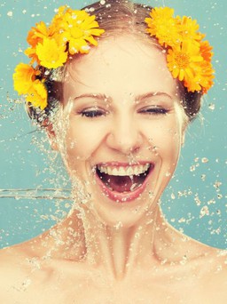 Bạn có đang bị mụn do rửa mặt quá nhiều?