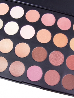 Tất tần tận công dụng của bảng phấn mắt