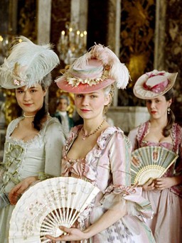 5 bí quyết sắc đẹp của Nữ hoàng Marie Antoinette