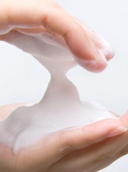 Sữa rửa mặt tạo bọt có ảnh hưởng xấu tới da?