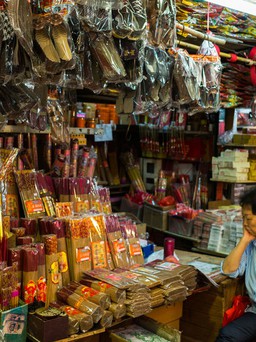 Yên nghỉ nhưng đừng mang giày Gucci