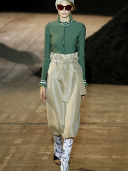 Điểm nhấn ở vùng eo