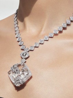 Mẹo chọn trang sức sao trông thật đắt tiền