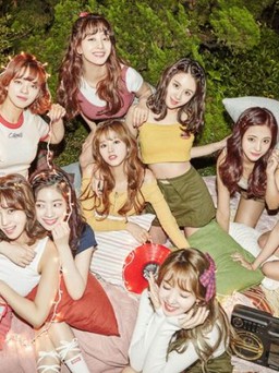 Twice bật mí phong cách “sẵn sàng” selfie trong album mới