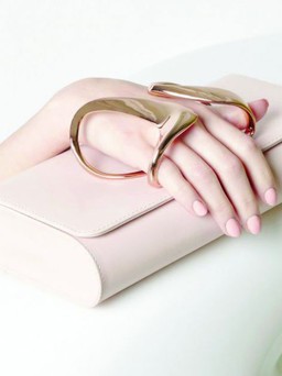 Túi xách không đơn thuần chỉ là phụ kiện