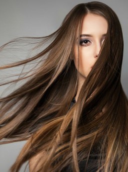 5 thói quen xấu gây tổn hại cho tóc