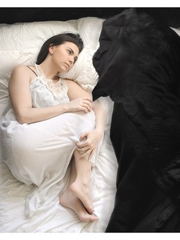 Bóng đè - nỗi ám ảnh trong giấc ngủ