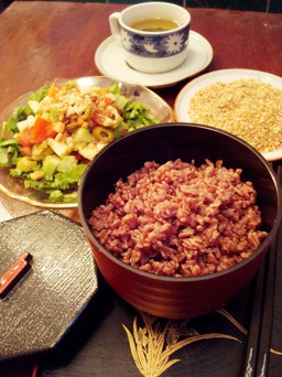 Đồng màu, cùng tác dụng?