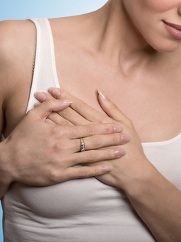 7 dấu hiệu cảnh báo bệnh ung thư vú phụ nữ nên biết