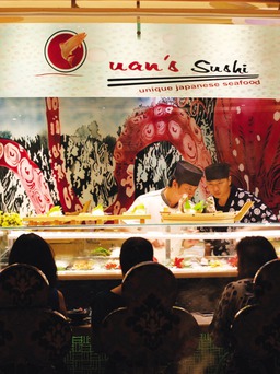 Ẩm thực Phù Tang tại The Quan's sushi bar