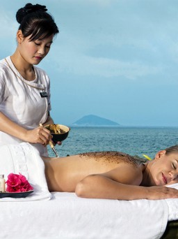 Đón thu ấm áp tại Golden Sand Resort & Spa