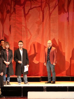 Xem miễn phí cải lương tiền tỉ ở Sài Gòn