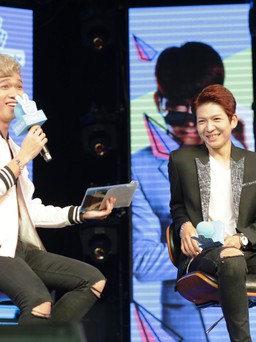 Nhây cùng Khánh trong sự kiện fan meeting qua V LIVE