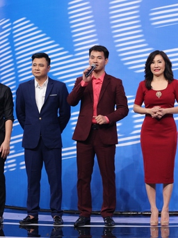 Danh hài hải ngoại Hồng Đào lên chức trưởng phòng