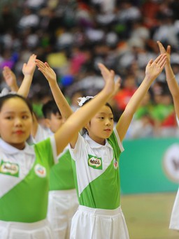 Hội thi đồng diễn thể dục tại các trường tiểu học khu vực Hà Nội