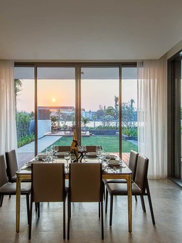 Những biệt thự ven sông