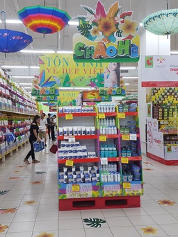 Tôn vinh vẻ đẹp Việt hè 2017