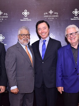 Ra mắt CLB Đại sứ tại khách sạn Hà Nội Daewoo