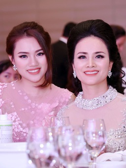 400 mỹ nhân ngành làm đẹp hội ngộ sự kiện 5 năm công ty Kimmy