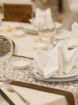 Đầu tiên và duy nhất tại Metropole