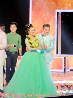Học trò Đàm Vĩnh Hưng lên ngôi Quán quân Thần tượng Bolero
