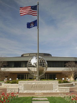 Amway tiếp tục dẫn đầu ngành bán hàng trực tiếp thế giới