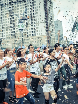 100 nghệ sĩ hoà giọng trong MV Những ngôi sao sân cỏ