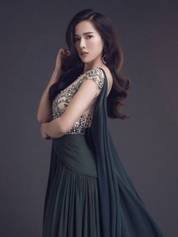 Nữ hoàng nước mắt của điện ảnh Việt khoe dáng nóng bỏng