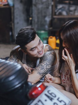 Ưng Hoàng Phúc bỏ ca hát mở tiệm sửa xe