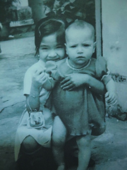 Ca sĩ Thanh Hà sốc khi gặp lại mẹ đẻ của mình