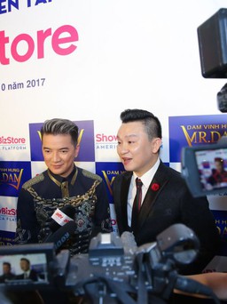 Đàm Vĩnh Hưng, sao Việt đầu tiên có app hàng khủng