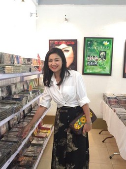 Thu Hà đi tìm lại thưở vàng son ở Hội chợ băng đĩa