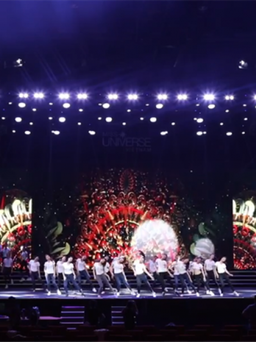 Sân khấu hoành tráng của bán kết Hoa hậu Hoàn vũ Việt Nam 2017