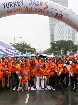 Nụ cười Việt 2017 quyên góp được 1 tỷ 55 triệu đồng