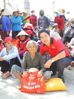 Sát cánh cùng cộng đồng