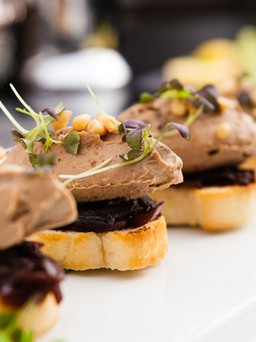 Chương trình Ẩm thực mùa Giáng sinh tại El Patio