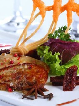 Đón Giáng sinh tại nhà hàng Mangosteen