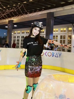 Diễm My 9X sành điệu chơi trượt băng tại Đà Nẵng