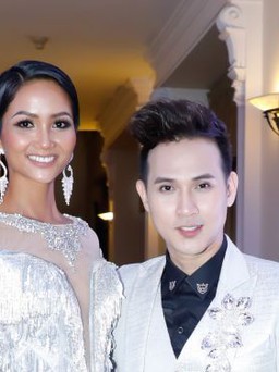 Nguyên Vũ hội ngộ cùng Tân HHHV H'hen niê