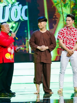 Akira Phan “3G” trổ tài tán gái cùng Tấn Phát “Wifi”