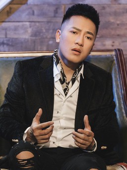 "Ngắm hoa lệ rơi" bỗng nhiên hot trở lại sau 1 năm ra mắt