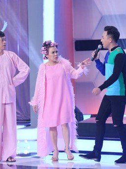 Việt Hương hóa Chi Pu, bắt Hoài Linh “Anh xin lỗi em đi”