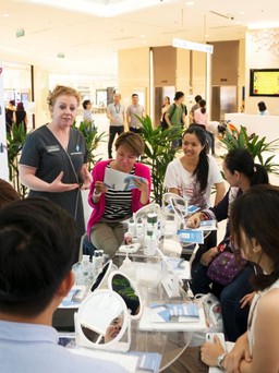 Thương hiệu Dermalogica hỗ trợ học bổng cho phụ nữ