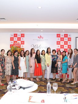 Lễ ra mắt thương hiệu dược mỹ phẩm Christina