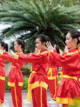 Cùng xem thí sinh Hoa hậu Việt Nam 2018 luyện võ