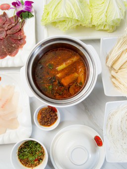 Lẩu bát bửu Hong Kong