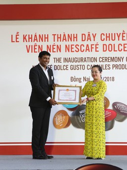 Nestlé VN tiếp tục nhận bằng khen vì thành tích xuất sắc