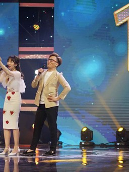 Hari Won mang dép lê tập nhảy khi hát “hit” của T-ara