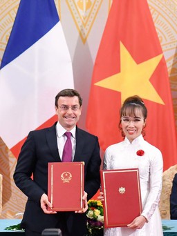 Vietjet ký hợp đồng mua 50 tàu bay của Airbus