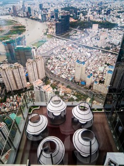 Landmark 81 SkyView, cuộc đua thú vị và khách sạn sang chảnh